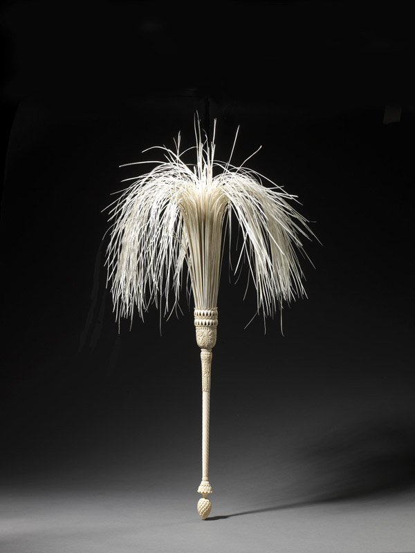 Ivory flywhisk  (�Chauri�)