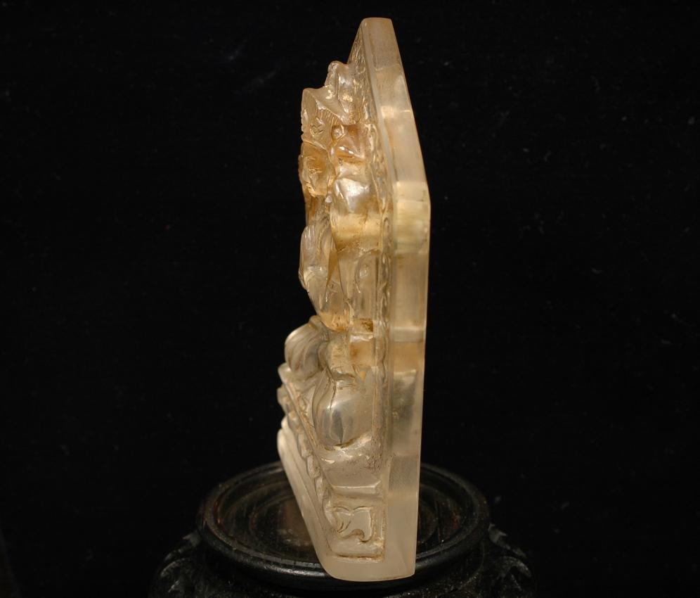 Crystal sculpture of the Chenrezig Buddha