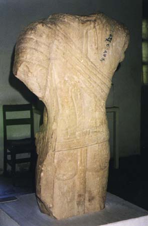 Yaksha torso, rear view