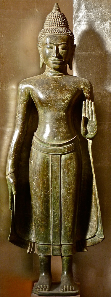 Large bronze Buddha