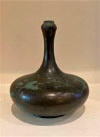 Chinese Han dynasty bronze wine bottle